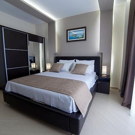 Hotel Zan Ούλτσιν Εξωτερικό φωτογραφία