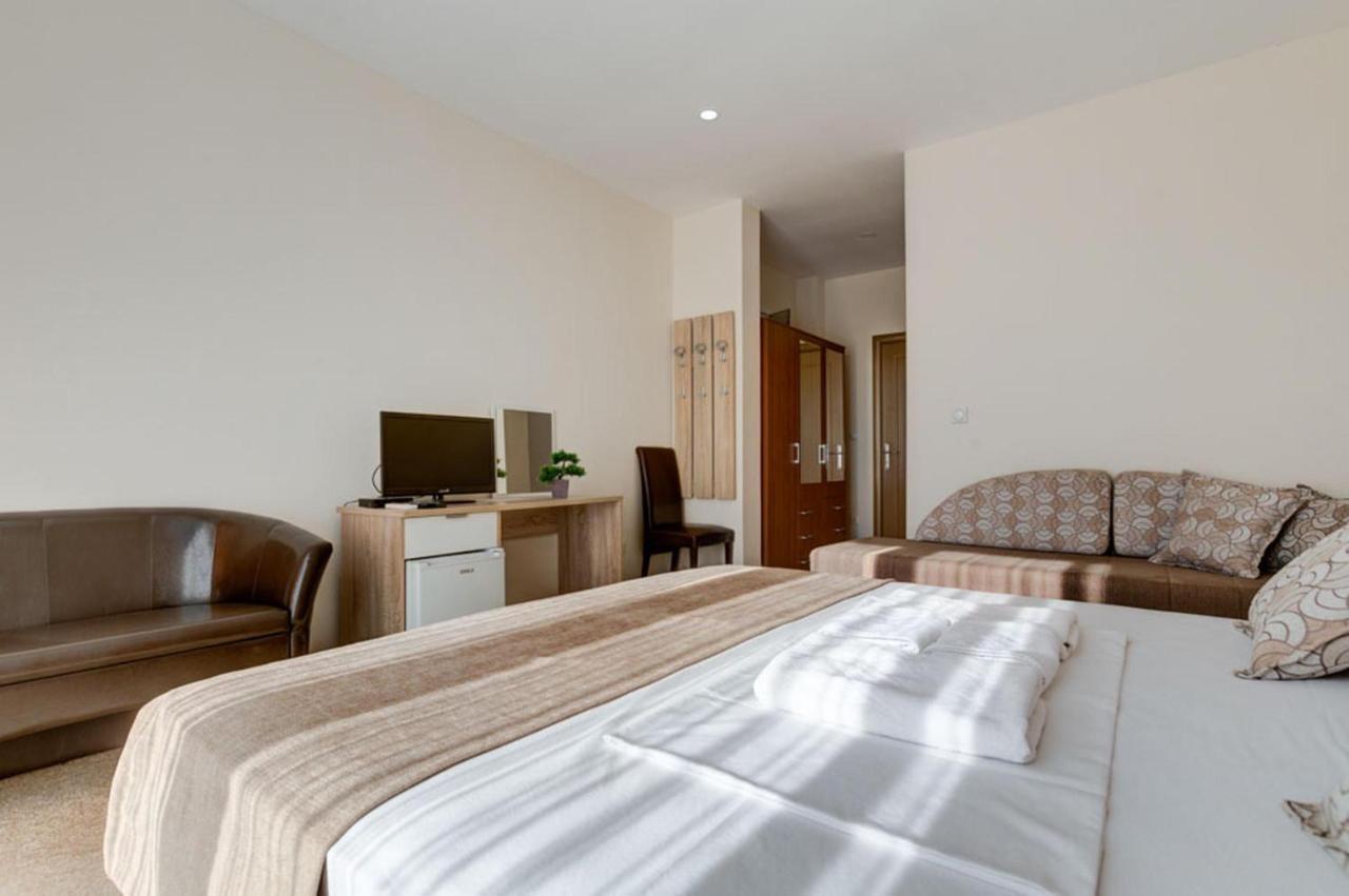 Hotel Zan Ούλτσιν Εξωτερικό φωτογραφία