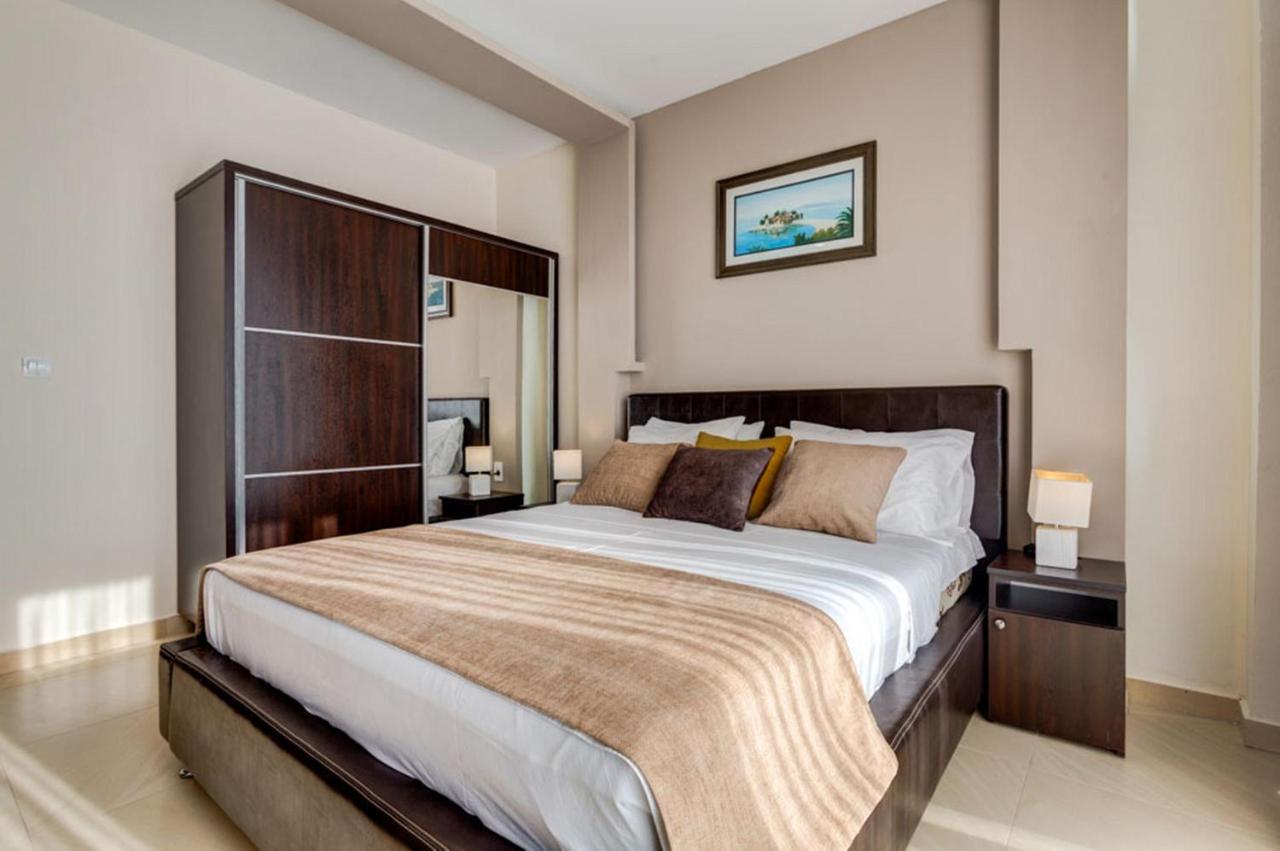Hotel Zan Ούλτσιν Εξωτερικό φωτογραφία